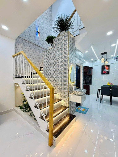 Gấp!! Kẹt tiền bán nhà Nguyễn Cửu Vân, Phường 17, Bình Thạnh , hẻm oto 5m,sổ riêng