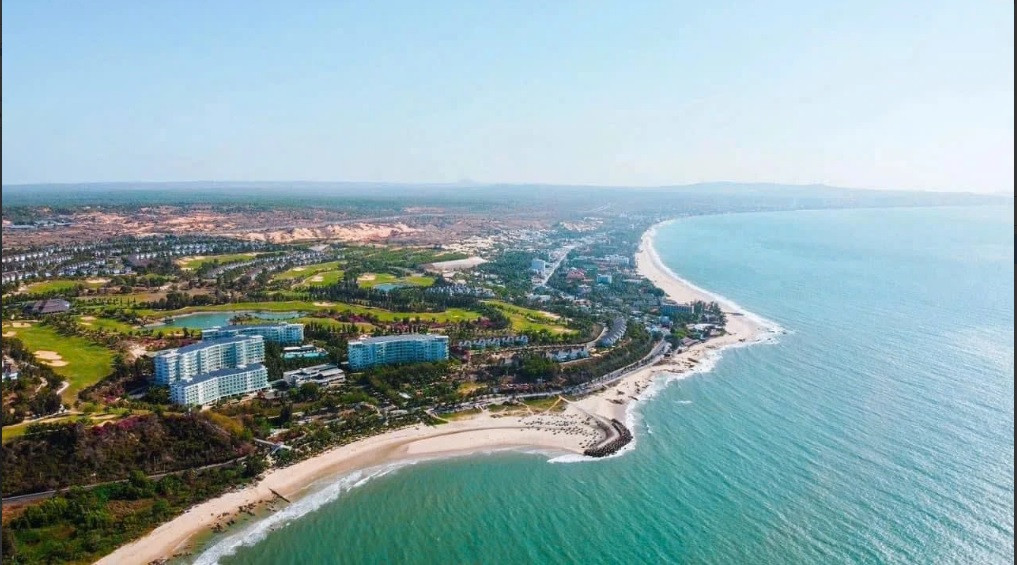 Đất mặt tiền 22m Nguyễn Đình Chiểu-Hàm Tiến-Phan Thiết-DT 1.500m2. LH: 0974090487