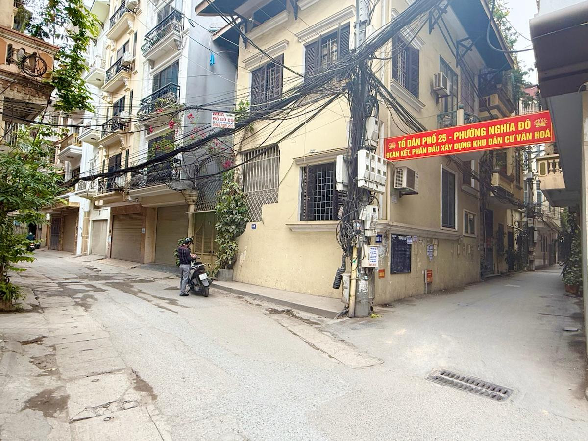 SIÊU HIẾM, ĐÔNG QUAN 60m*5T MT 5M NHỈNH 17 TỶ, MẶT PHỐ  PHÂN LÔ KINH DOANH, NGÕ THÔNG Ô TÔ TRÁNH,  2 THOÁNG TRƯỚC SAU.