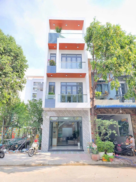 NHÀ PHỐ BÌNH HOÀ GIÁP VSIP1 - CHỢ 434 TP THUẬN AN