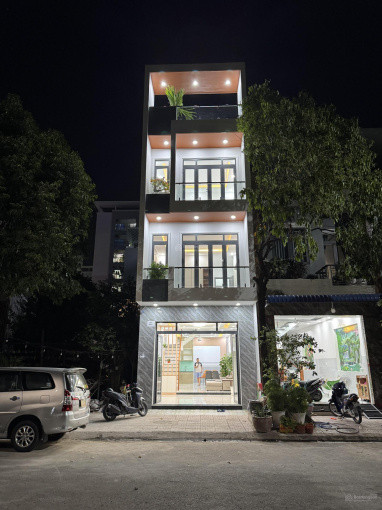 Chủ gửi bán nhà mới xây giá 1.85Tỷ ngay Nguyễn Du, Bình Hoà, Thuận An, sổ riêng.
