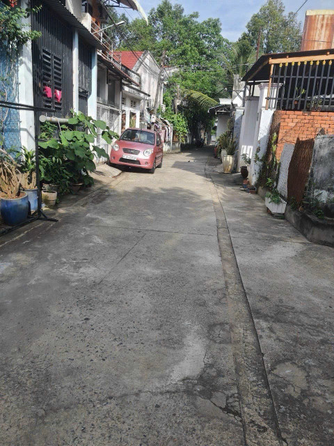 Nhà trệt lầu Hiệp Thành (phường Phú Lợi-TP.HCM) đường oto sát bên KDC Hiệp Phát giá êm