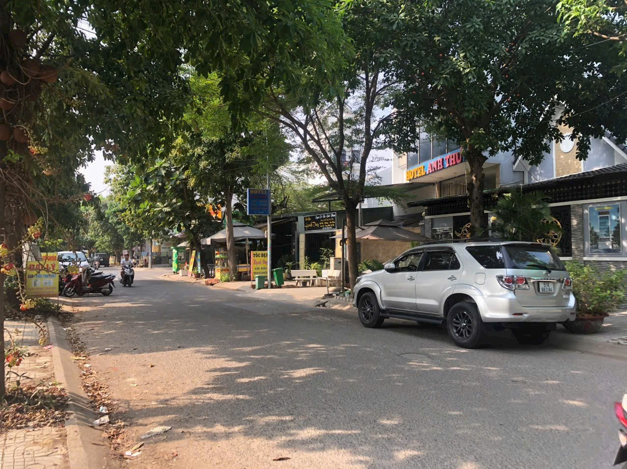 Bán đất mặt tiền 16m kdc Nam Khang Nguyễn Duy Trinh