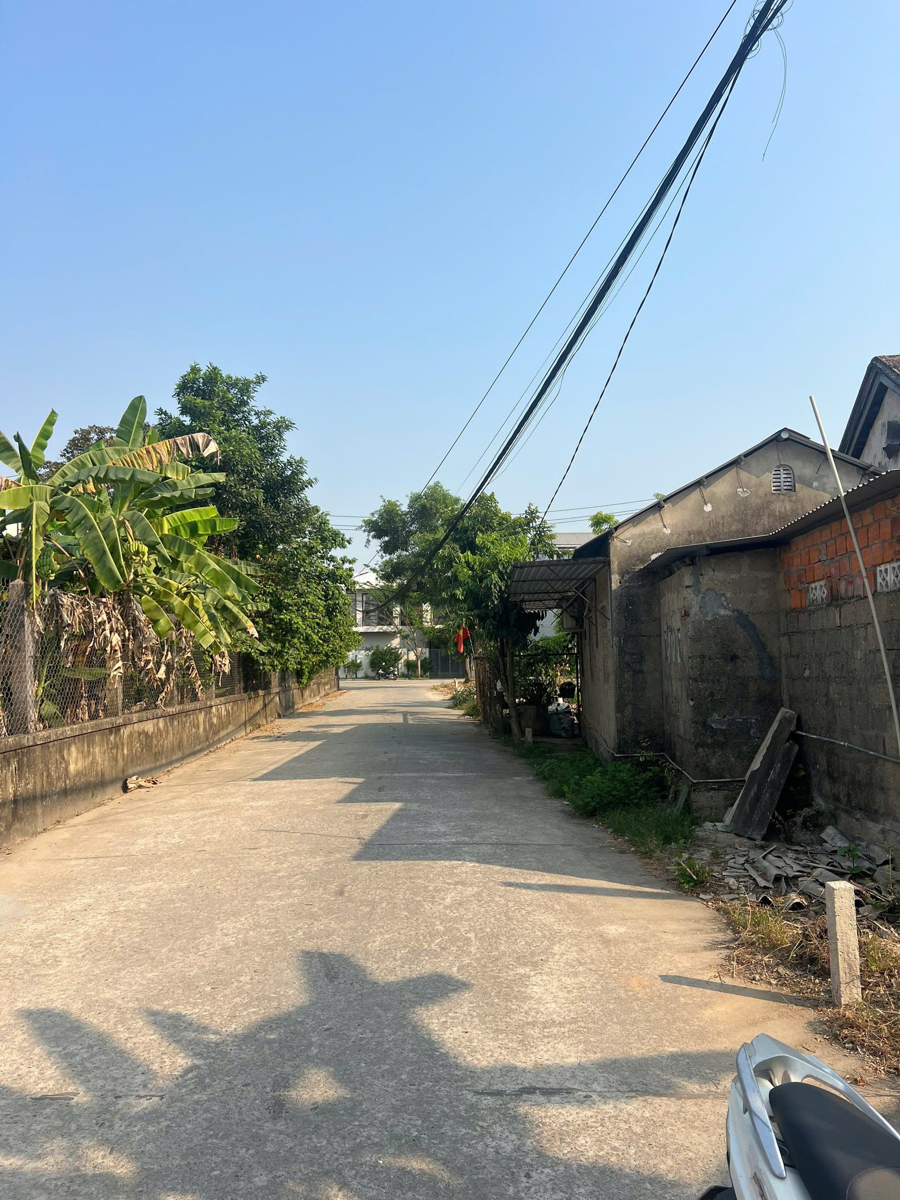 🔥🔥🔥 SIÊU ĐẸP- Cạnh KQH Kim Long - TP Huế - Cạnh đường NGUYỄN HOÀNG - Chỉ 2,xx tỷ/100m2