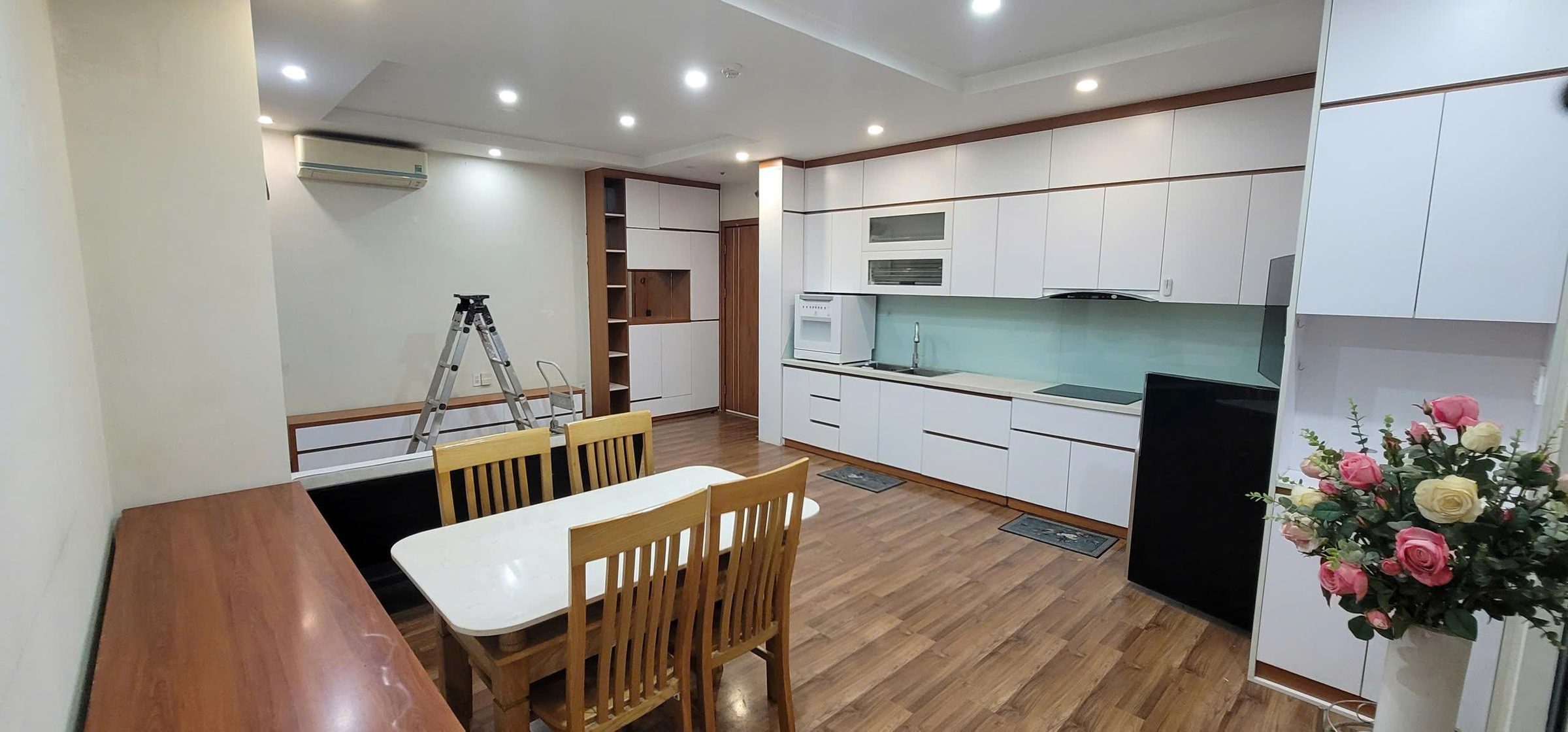 Cho Thuê Chung Cư Mỹ Đình Plaza 2 - Nguyên Hoàng - Mỹ Đình 76M² 2 Ngủ Full Đồ Đẹp - Giá Thuê 15tr