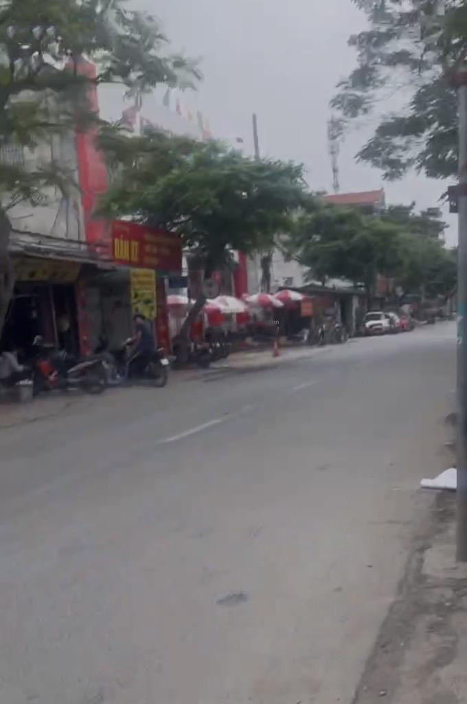 BÁN ĐẤT TẶNG NHÀ MẶT PHỐ NGUYỄN HOÀNG TÔN-TIỆN ÍCH VIP CỦA KHU ĐÔ THỊ CIPUTRA