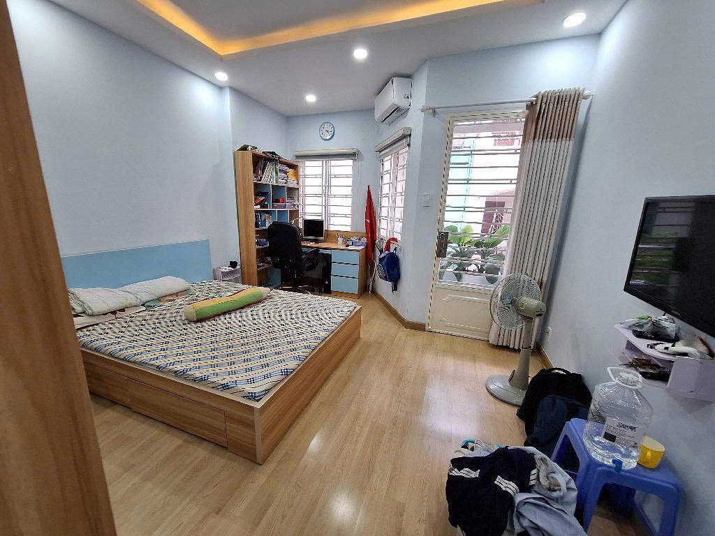 2 MẶT TIỀN HẺM - XE HƠI NGỦ NHÀ - SỔ HOA HẬU - TÂN BÌNH