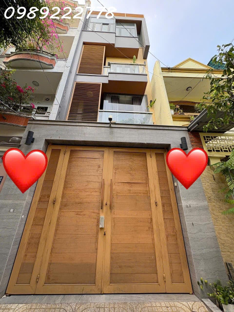 SIÊU PHẨM MẶT TIỀN KHU PHÂN LÔ - KHU VIP NGUYÊN HỒNG - MẶT TIỀN 12M TRẢI NHỰA - 4X18M - 4 TẦNG - 5PN MASTER - 6WC - TẶNG HẾT NỘI THẤT CAO CẤP - SỔ ĐẸP NHƯ HOA HẬU - HƯỚNG ĐÔNG NAM
