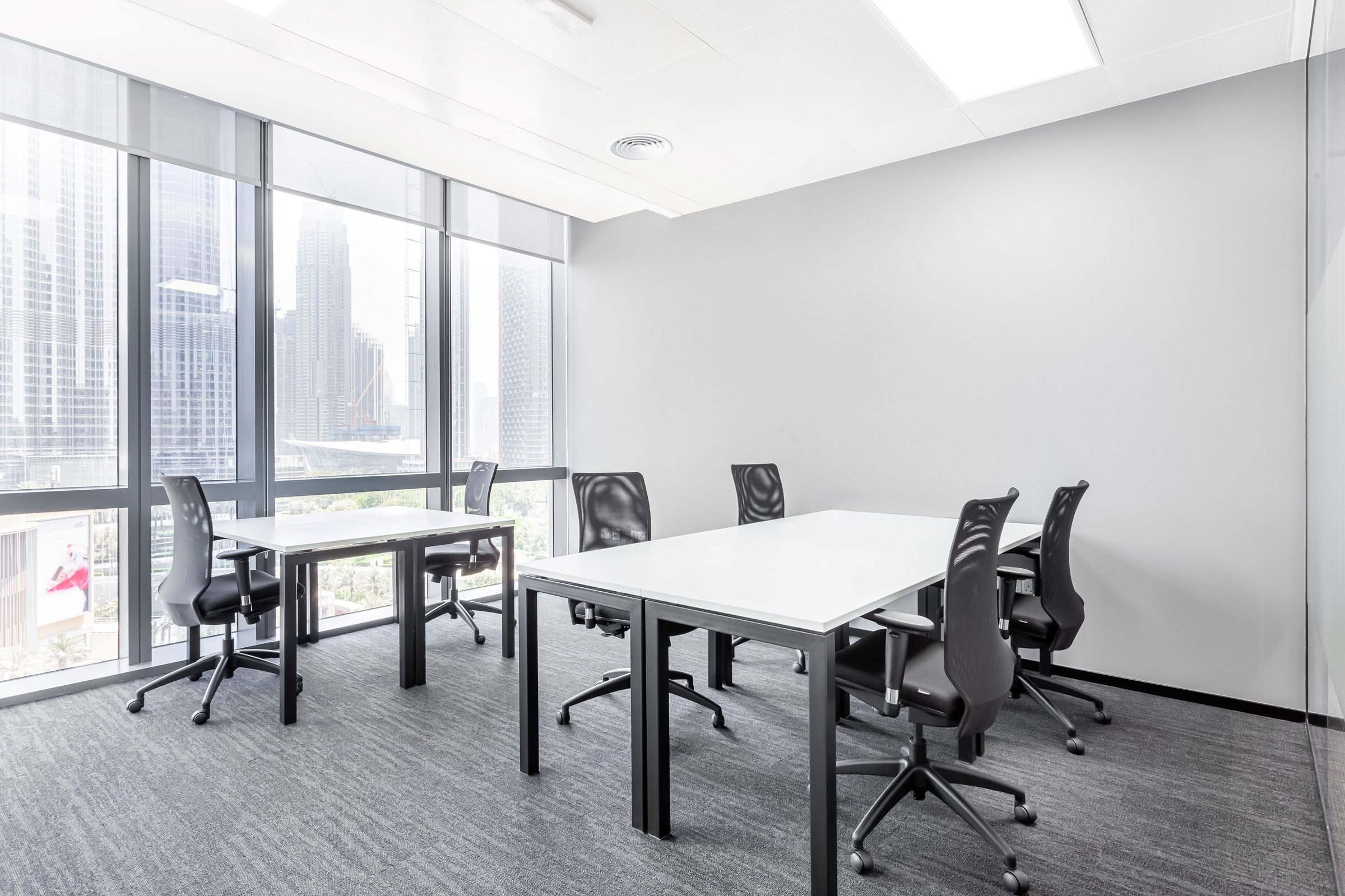Văn phòng hạng A tại Regus 68 Nguyễn Huệ – Trọn gói, sẵn sàng vào làm việc
