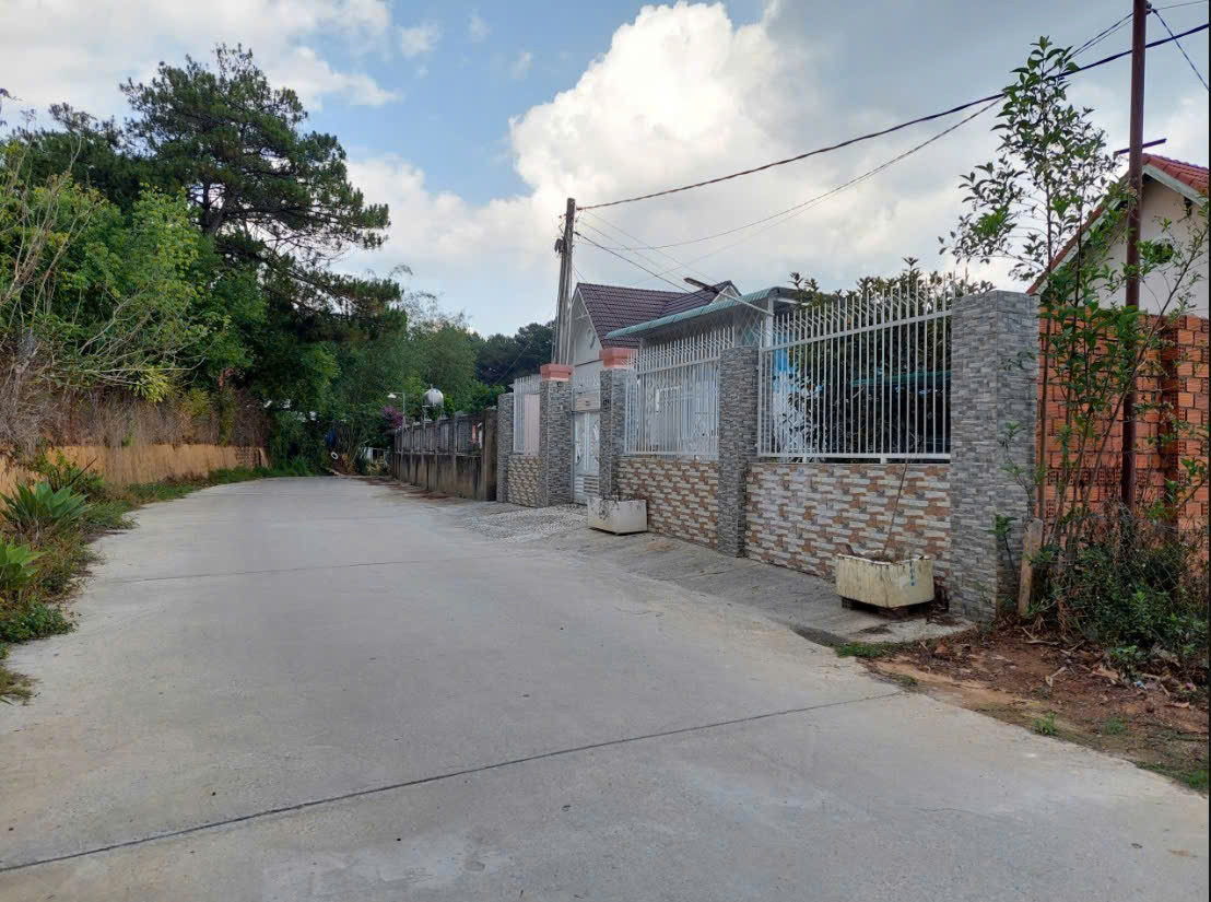 CẦN BÁN ĐẤT BIỆT THỰ PHƯỜNG 8  THÀNH PHỐ ĐÀ LẠT