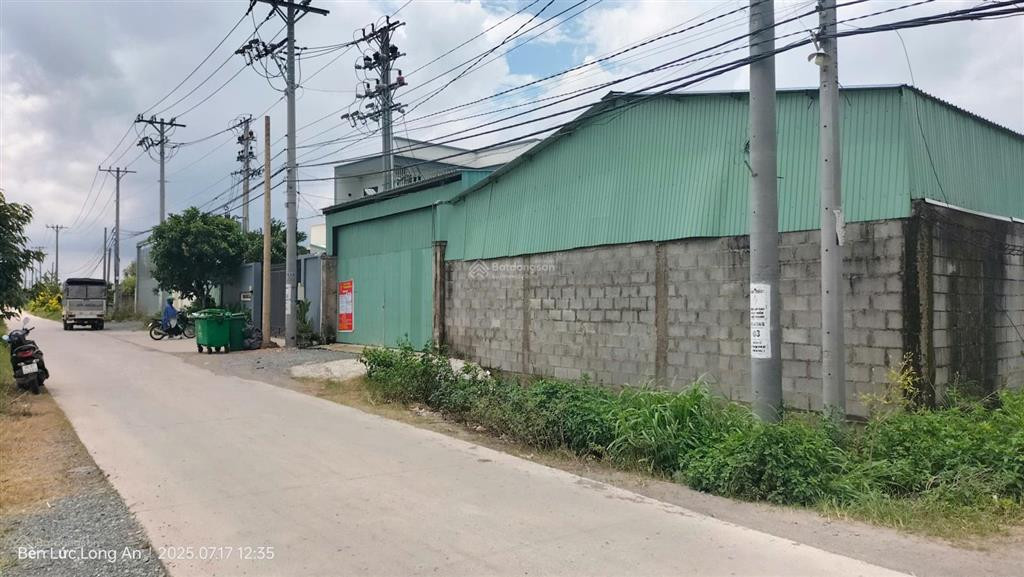 Bán kho 1400m2 1/ Nguyễn Hữu Trí, Tân Bửu, Bến Lức, Long An, gần Eco Park