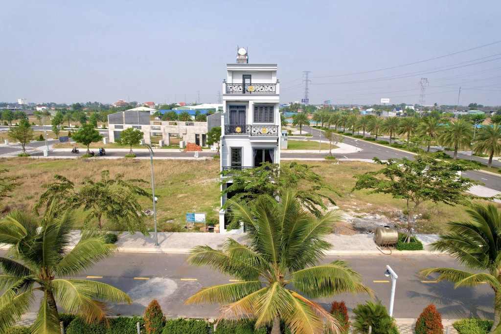 1.99 tỷ/Lô đất sổ sẵn King Hill đối diện Eco Retreat 220ha - Long An CK 12%