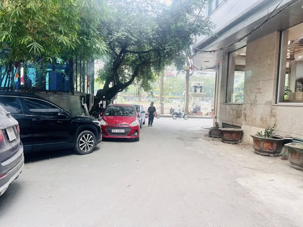 VỊ TRÍ ĐẮC ĐỊA, PHỐ NGUYỄN KHANG 60M*3T NHỈNH 22 TỶ, MẶT NGÕ THÔNG KINH DOANH, Ô TÔ TRÁNH, MẶT TIỀN RỘNG 5.2M, 20M RA PHỐ.