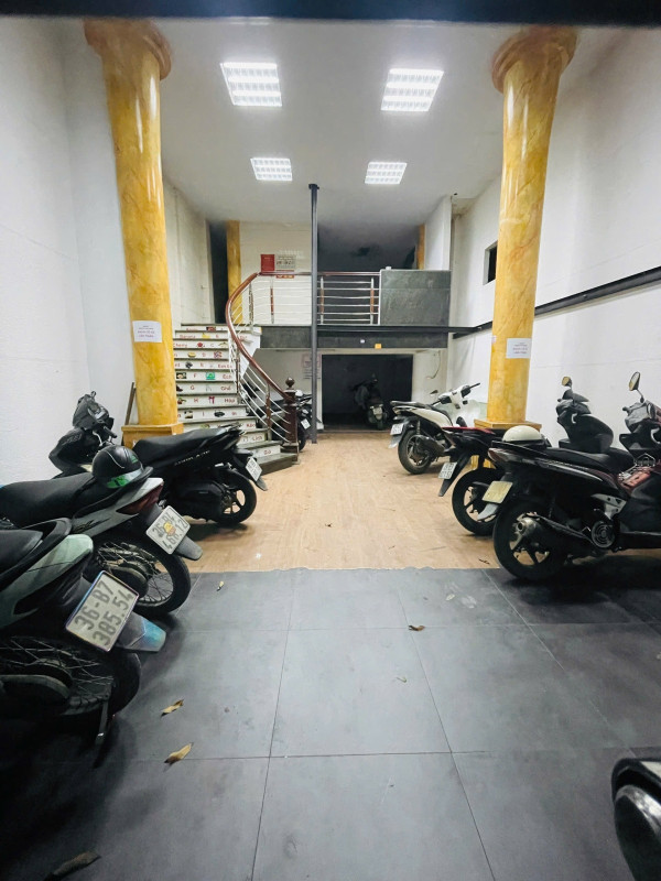 Bán nhà Nguyễn Khang (Cầu Giấy) 80m, 8 tầng, mt 5.3m, giá 32 tỷ