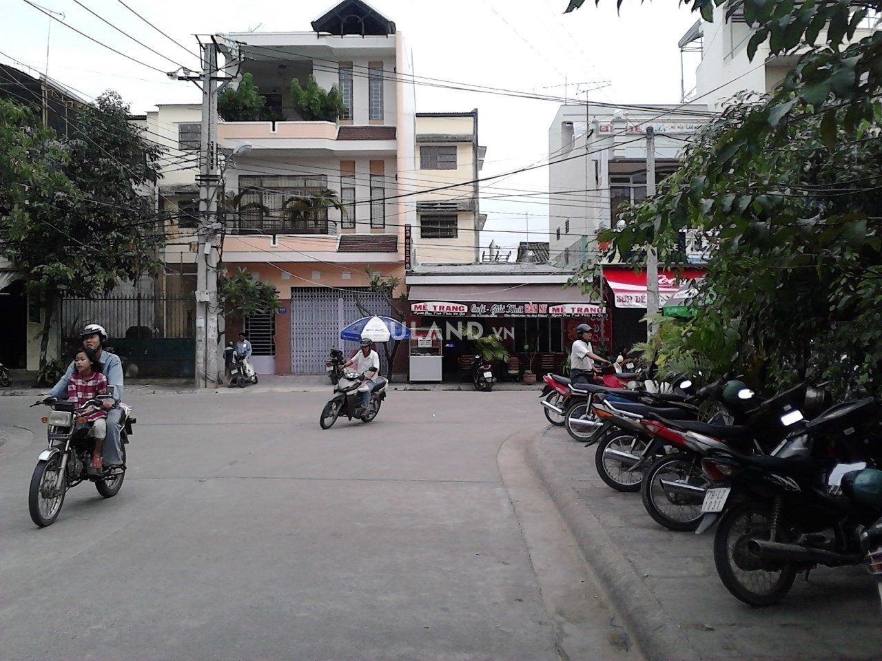 Cho thuê nhà mặt tiền nguyên căn nhà số 11 đường Nguyễn Khanh