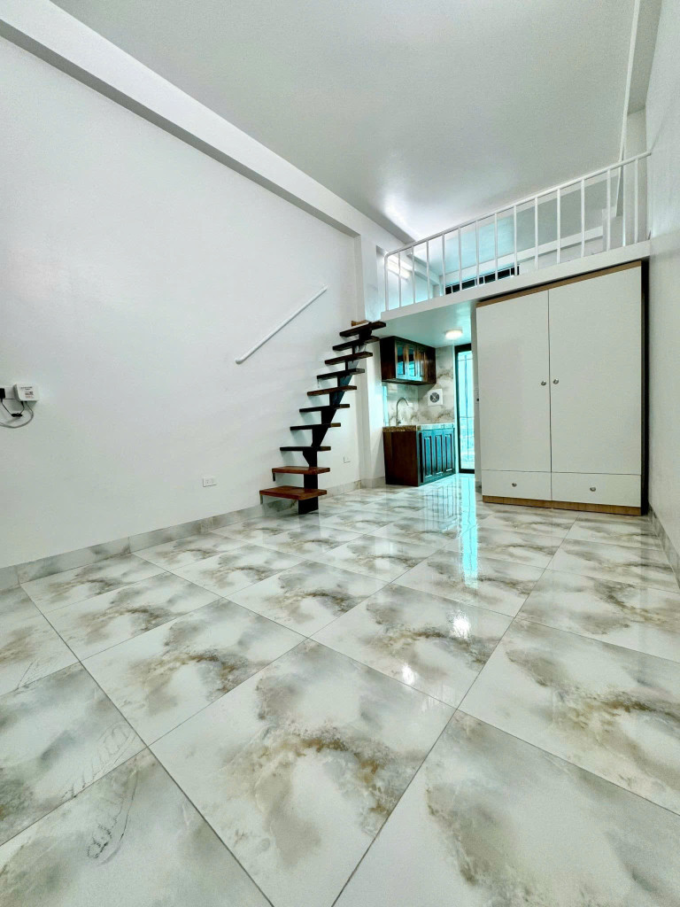 Bán Tòa Căn Hộ Dịch Vụ-Ngõ 58 Nguyễn Khánh Toàn 90m2 x 7Tầng, MT 6.5m 25 Tỷ