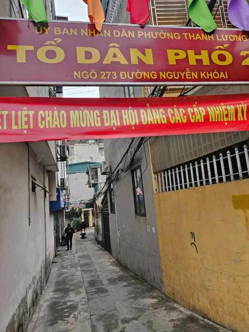 Bán 66M nguyễn khoái tặng nhà gần phố hai bà trưng