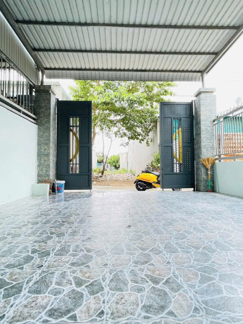 Bán nhà sổ riêng P. Trảng Dài, gần ngã tư Nguyễn Khuyến chỉ 1 tỷ 980