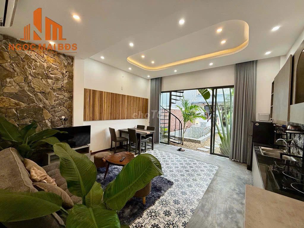 KHUÊ TRUNG SÁT HẢI CHÂU – NHÀ 2 TẦNG MỚI FULL NỘI THẤT – GẦN NGUYỄN HỮU THỌ – GIÁ CHỈ 7.95 TỶ