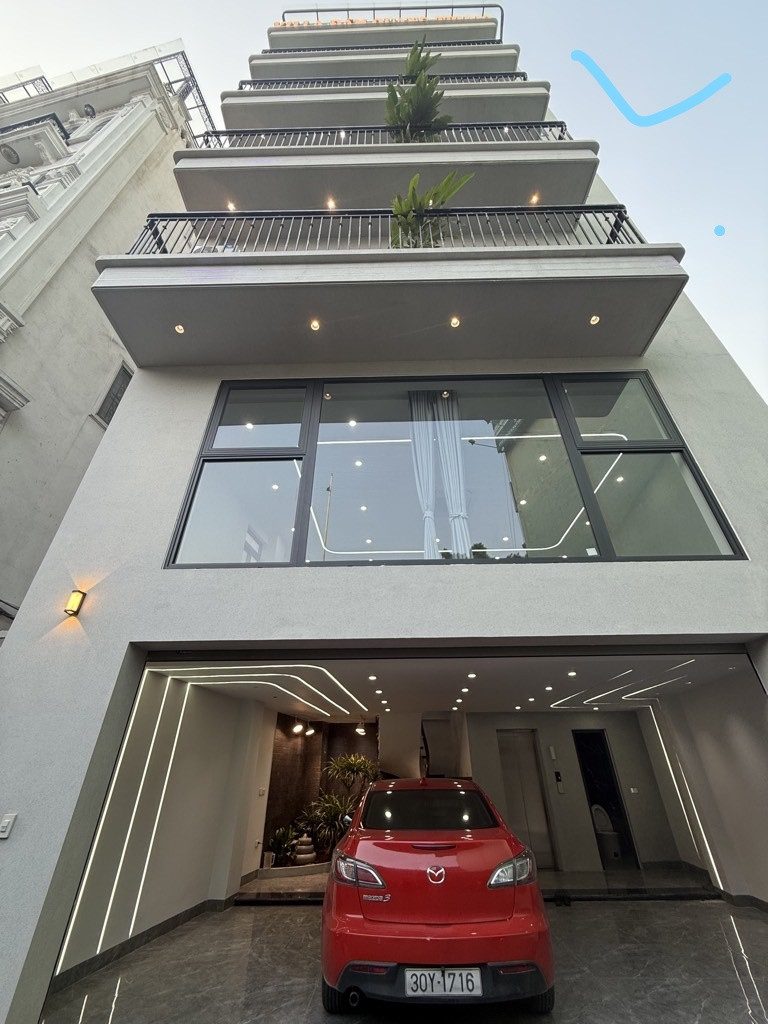 BÁN NHÀ PHÚC ĐỒNG, LONG BIÊN - 7 TẦNG, THANG MÁY - GARA Ô TÔ 7 CHỖ