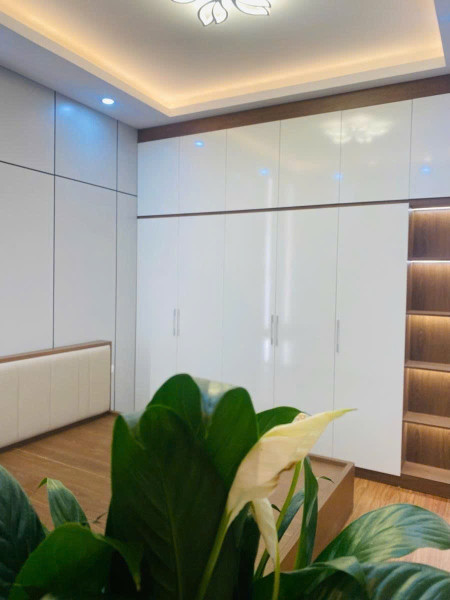 Bán nhà Nguyễn Lương Bằng (Đống Đa) 33/36mT2, 5 tầng, mt 3.1m, giá 7.35 tỷ