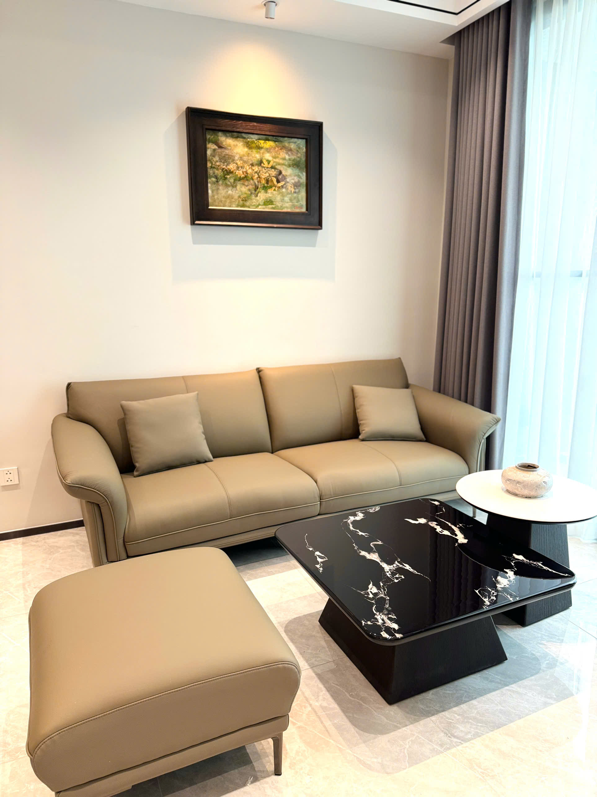 Cho thuê căn hộ The Aurora PMH Quận 7,2pn 2wc full nt như hình,giá 27tr/th