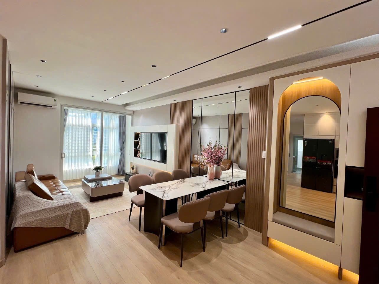Cho thuê Căn hộ Antonia 3pn nhà mới, full nội thất cao cấp 100% giá thuê rẻ nhất thị trường. Liên hệ xem nhà: 0985323573 Hà Linh