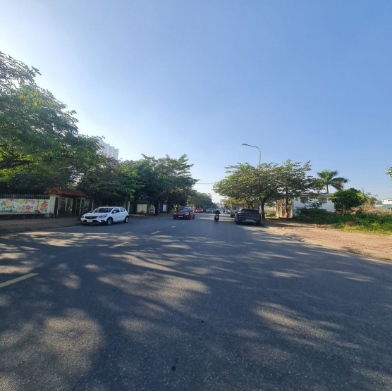 ✨🏠 Bán nhà 5 tầng 81m2 kinh doanh sầm uất tại Trâu Quỳ, Gia Lâm - Đường 22m 🏠✨ Lh 0989894845