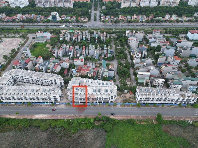 Bán nhà 5 tầng mặt phố Nguyễn Mậu Tài/Trâu Quỳ 81m2 view hồ điều hòa công viên,kinh doanh