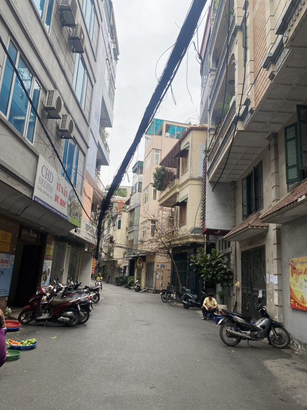 Bán nhà Nguyễn Ngọc Nại (Thanh Xuân) 70m, 5 tầng, mt 6.4m, giá 18.5 tỷ