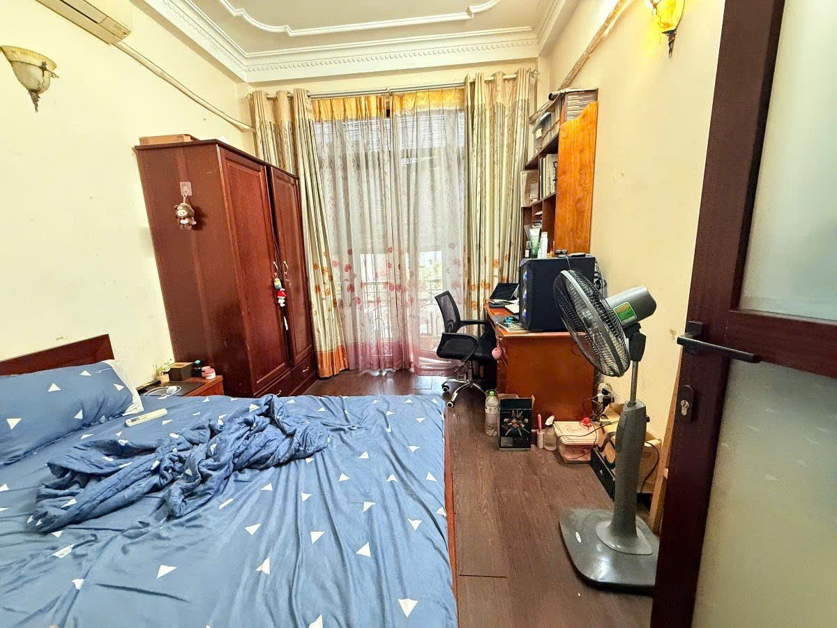 PL NGUYỄN NGỌC NẠI - Ô TÔ NGÕ THÔNG KINH DOANH 41m2 5 tầng MT 3.3m Giá 15.9 tỷ