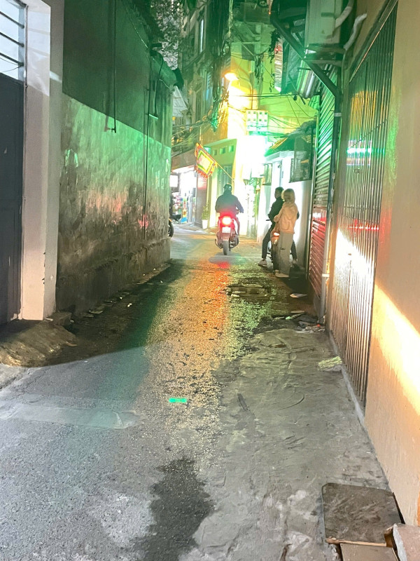 Bán đất Nguyễn Ngọc Vũ (Cầu Giấy) 45m, mt 4.58m, giá 9.2 tỷ