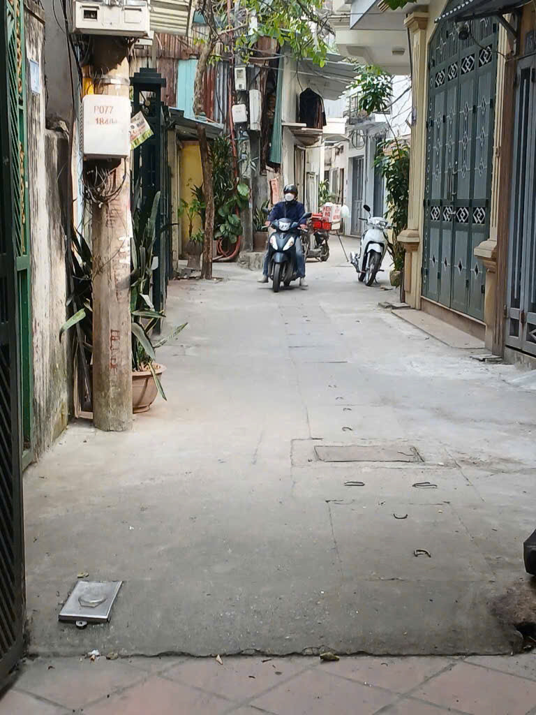 bán nhà Đống Đa 80m Nguyễn Như Đổ, cách ô tô 15m, ngõ rộng, ô chờ thang máy
