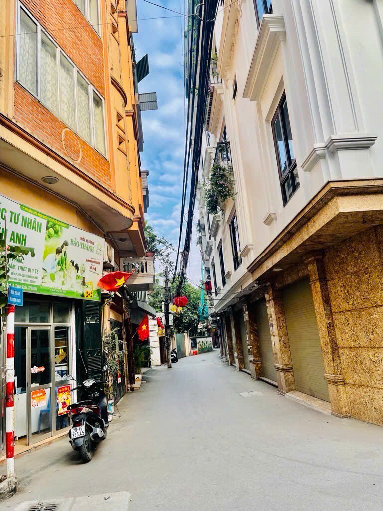 ĐỐNG ĐA_ NGÕ THÔNG_ GẦN MẶT  PHỐ_ CÁCH PHỐ Ô TÔ TRÁNH ĐỖ CHỈ 15M, KINH DOANH, Ô CHỜ THANG MÁY