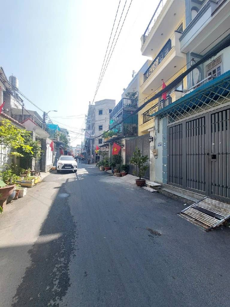 Bán nhà hẽm xe hơi 2 mặt thoán nguyễn oanh, sổ hồng riêng