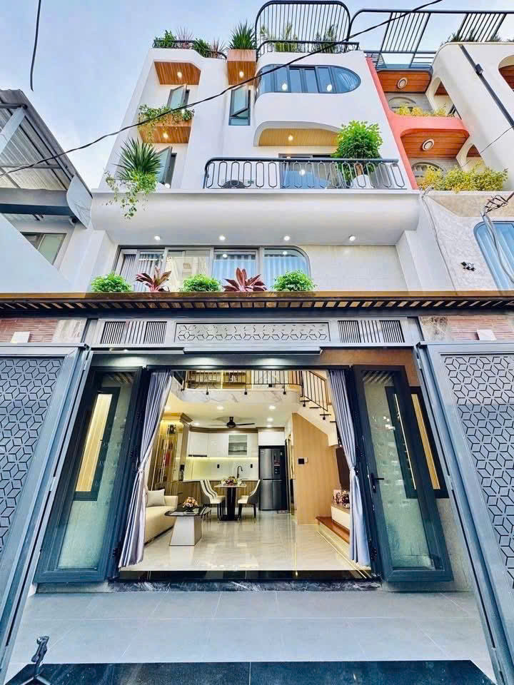 SIÊU PHẨM XÂY MỚI 100% - TRUNG TÂM GÒ VẤP