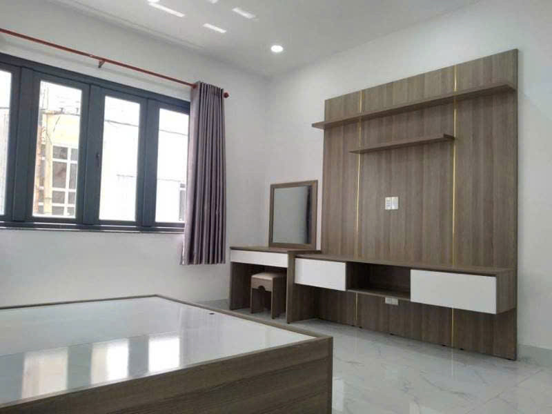 NNC 2 tầng mới, có nội thất cao cấp, gần chợ Tân Định