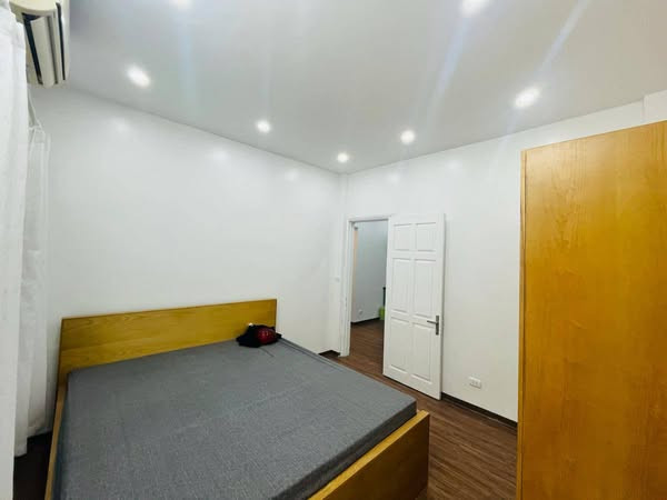 Bán căn hộ tập thể 127 Nguyễn Phong Sắc, Cầu Giấy 2 ngủ 60m2
