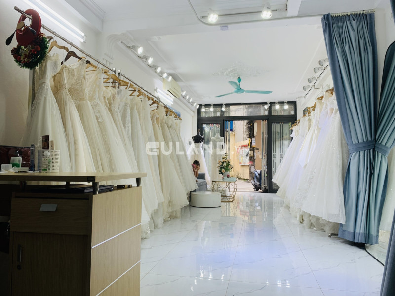 CẦN TÌM NGƯỜI THUÊ TOÀN BỘ NHÀ NGUYỄN PHÚC LAI, QUẬN ĐỐNG ĐA, KINH DOANH CỰC TỐT