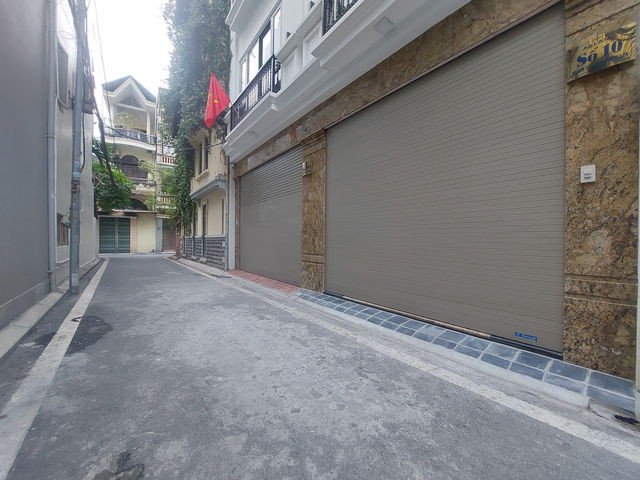 NHÀ MỚI ĐẸP NGÕ THÔNG Ô TÔ VÀO NHÀ 50m2 X 5 tầng,15.9 tỷ.Phố Nguyễn Sơn -Long Biên.