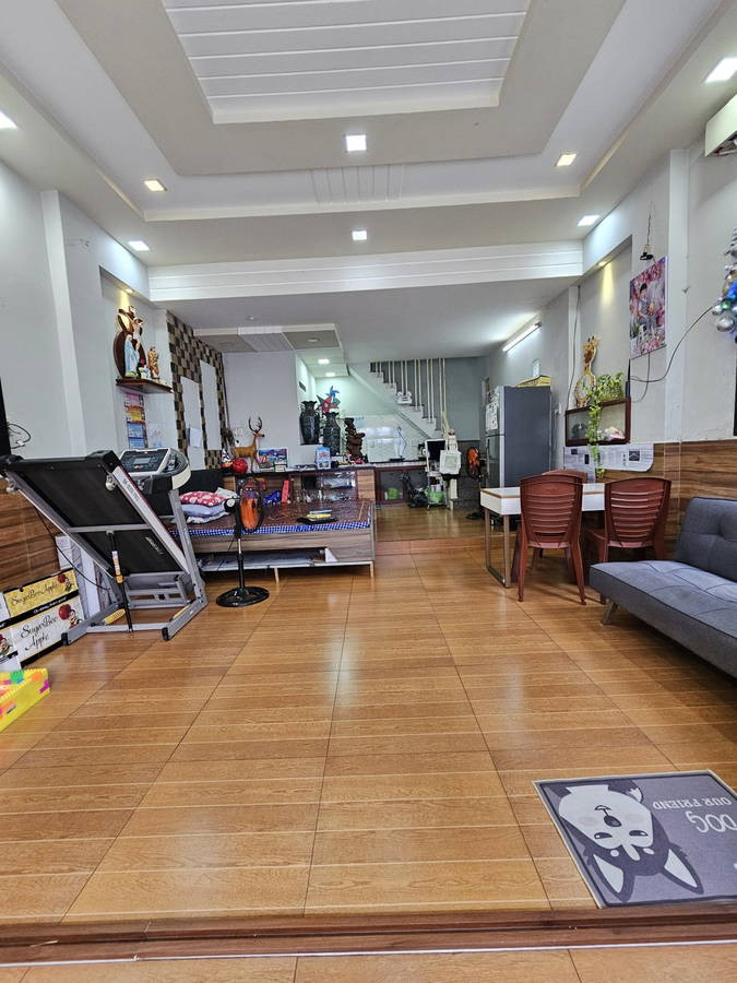NHÀ LÔ GÓC HẺM XE TẢI – 80M² – NGANG 4.5M ĐẸP TUYỆT – GẦN CHỢ TÂN TRỤ – CHỈ 7.5 TỶ