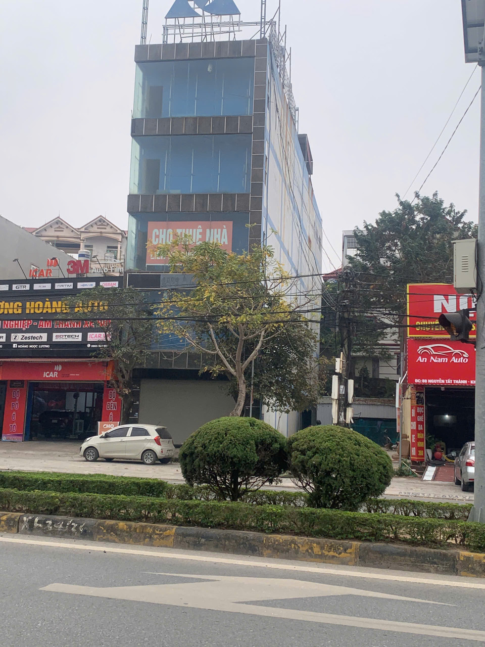 Bán nhà 5 tầng đường Nguyễn Tất Thành, mặt tiền rộng, kinh doanh tốt giá hơn 11 tỷ