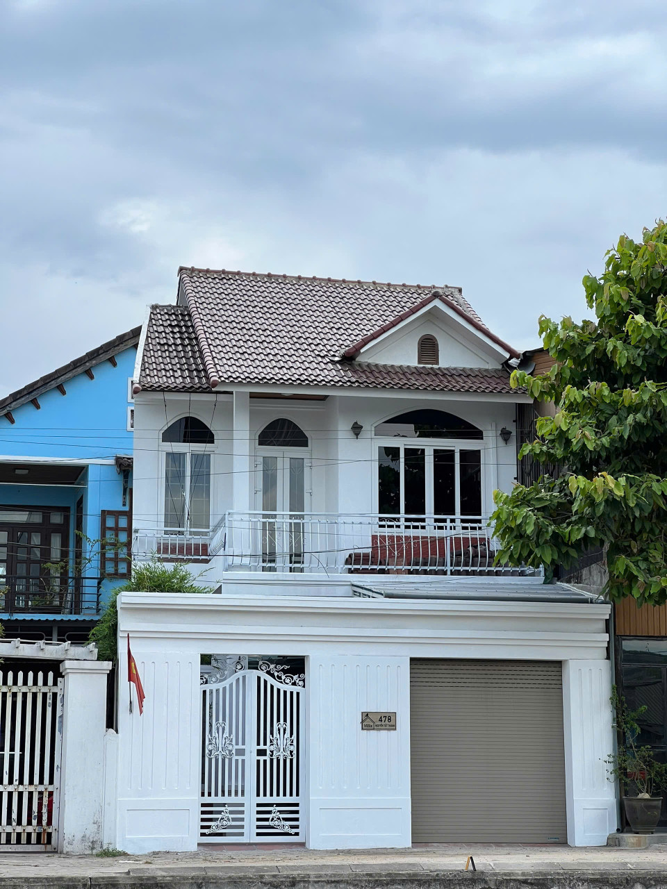 🏡 HẠ SỐC – BÁN NHANH NHÀ MẶT TIỀN NGUYỄN TẤT THÀNH, HƯƠNG THỦY, TP. HUẾ – GIÁ CHỈ 3,X TỶ ✅