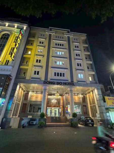 🏨 TÒA KHÁCH SẠN NGUYỄN THÁI BÌNH – P.12 – Q. TÂN BÌNH ▪️ DT đất: 17m x 24m (CN: 396m²)