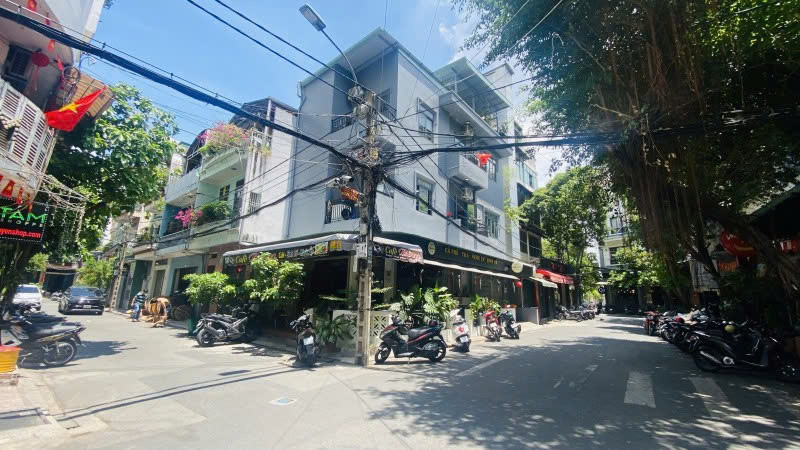 Bán nhà Lô góc Hẻm 10m Nguyễn Thái Bình - K300,  DT: 5.5x14m, 3T, HDT 60tr, 20.5 tỷ.