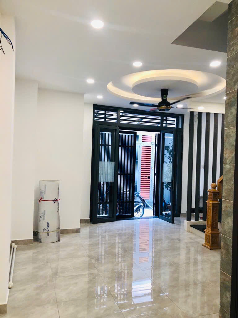 BÁN NHÀ ĐẸP P4 GÒ VẤP NHỈNH 6 TỶ- GẦN MẶT TIỀN - 4 TẦNG x123m2 DTS
