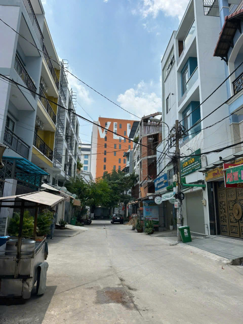 NHÀ SIÊU ĐẸP - GIÁ RẺ CẦN BÁN NHANH NHÀ Nguyễn Thái Sơn ,P5, Gò vấp