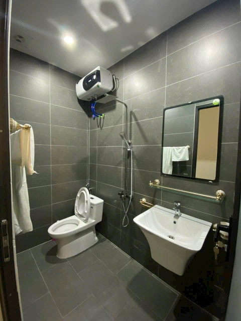 Chính chủ bán nhà P/Lô 50m 7T thang máy – Tố Hữu, La Khê – giá chỉ nhỉnh 16 tỷ