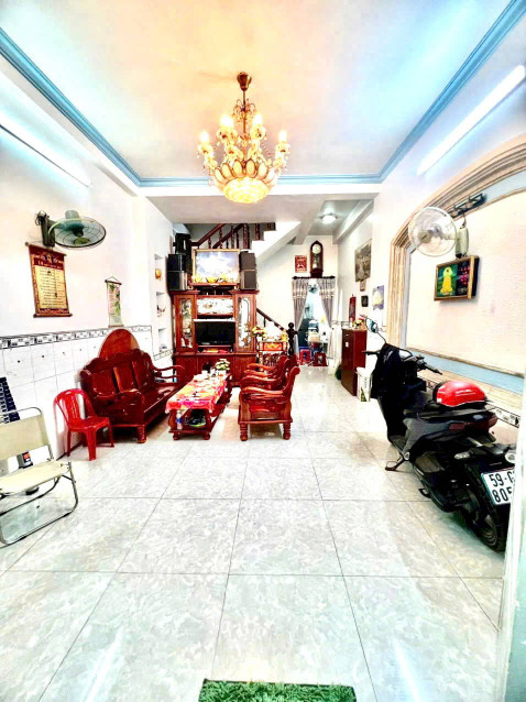 Nhà để ở, mở văn phòng công ty, mở cửa hàng ….. Nhà bán Quận 12, mặt tiền đường Nguyễn Thị Búp, 106 m2, chỉ 13 tỷ