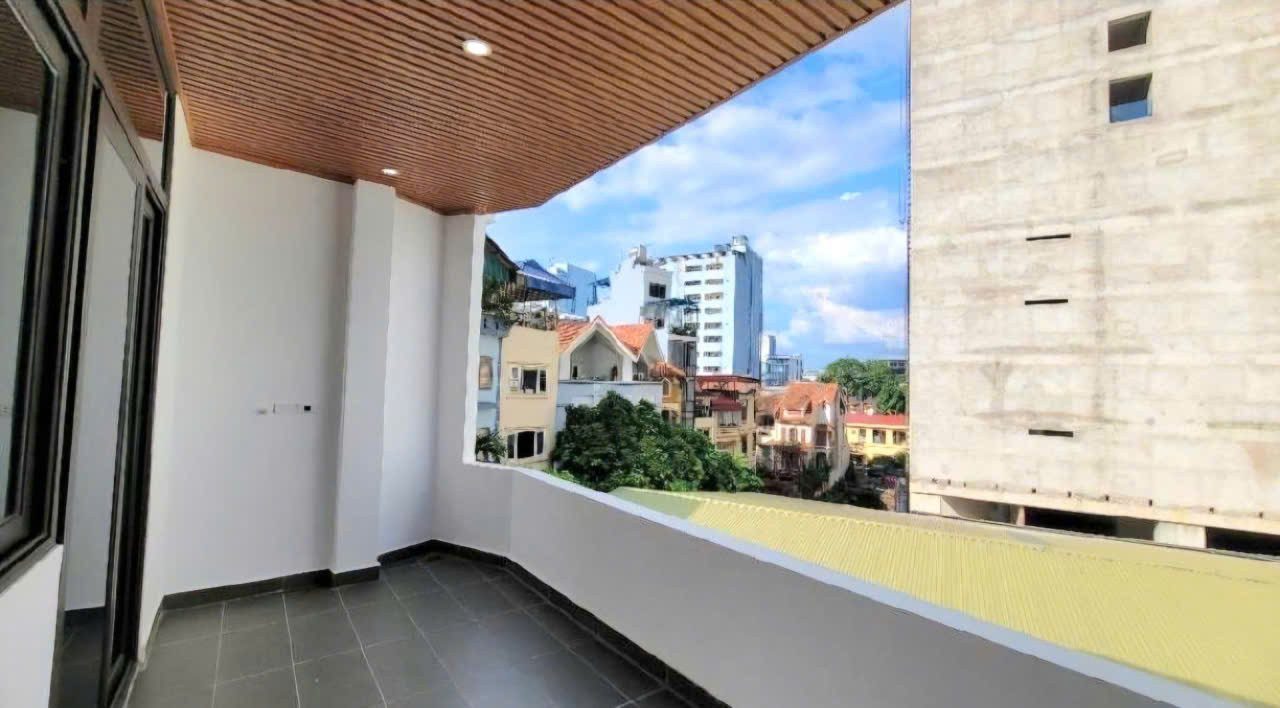🌇 Nhà Đẹp Hàng Hiếm 5 Tầng Nguyễn Thị Định 37/42m2 5 tầng giá nhỉnh 14 tỷ – Ban Công Rộng – Không Bị Chắn – Thoáng Vĩnh Viễn – Sổ Nở Hậu - Bùm Bùm